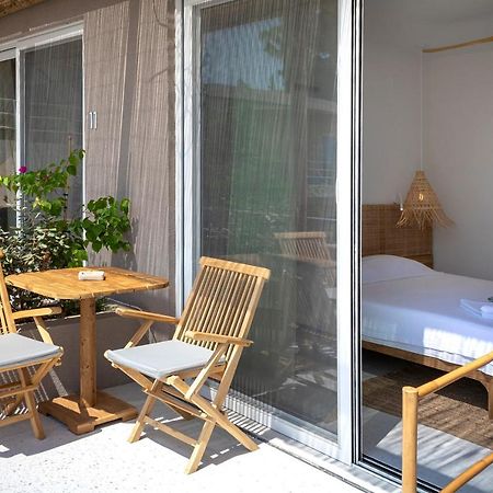 Paleros Arion Seaside Suites מראה חיצוני תמונה