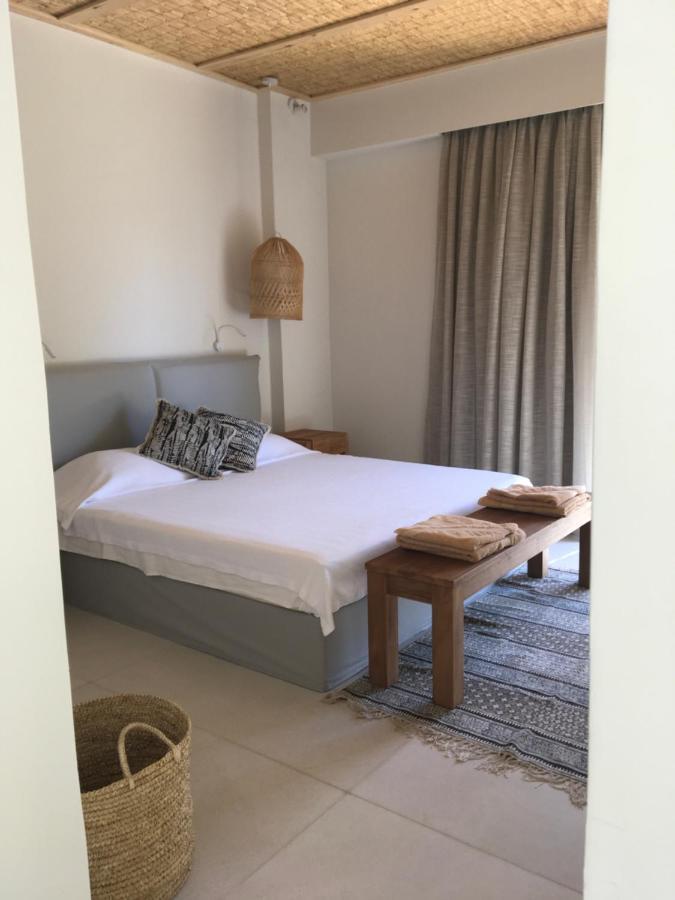 Paleros Arion Seaside Suites מראה חיצוני תמונה